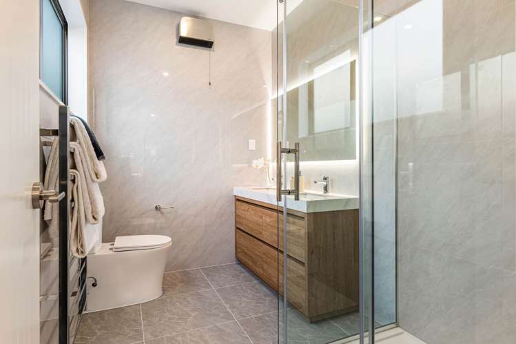 65 Tukutata Crescent Milldale_14