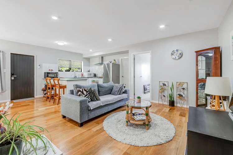 5 Waititiro Rise Stanmore Bay_15