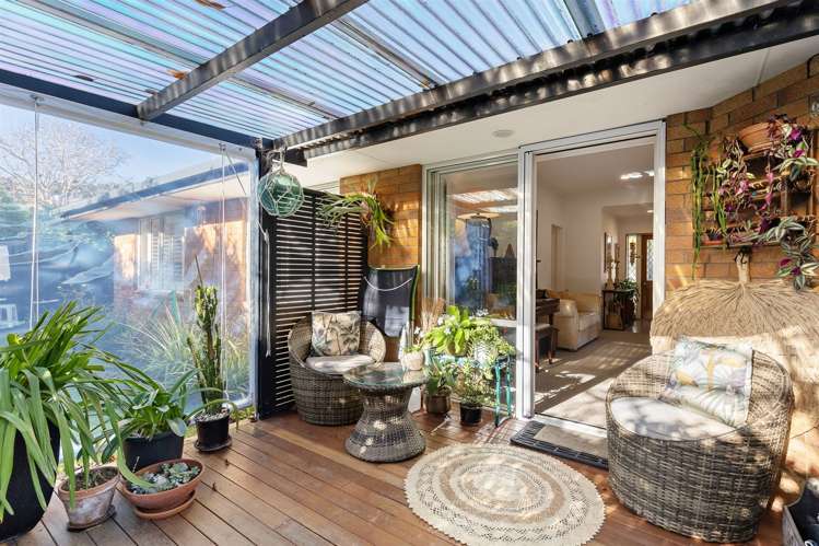 9 Castle Way Beckenham_9