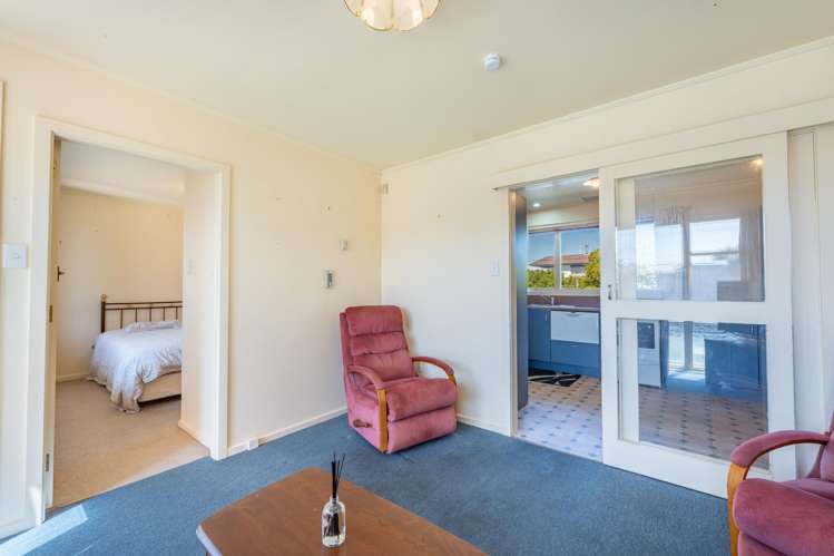 7/94 Avenue Road West End_4