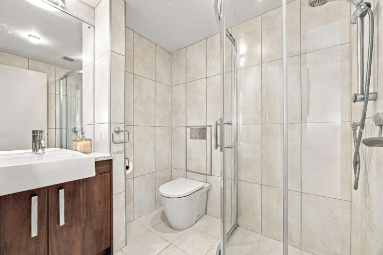 10/101 Roberts Street Taupo_17