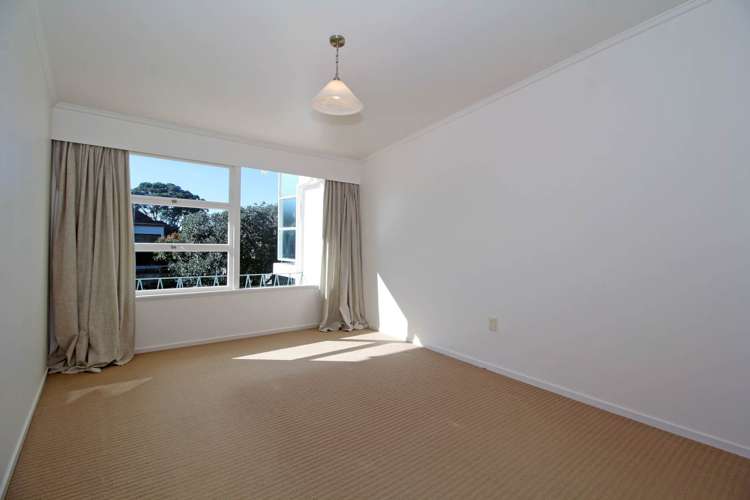 6/10 Blomfield Spa Takapuna_7