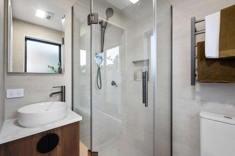 10/3 Tennyson Avenue Takapuna_20