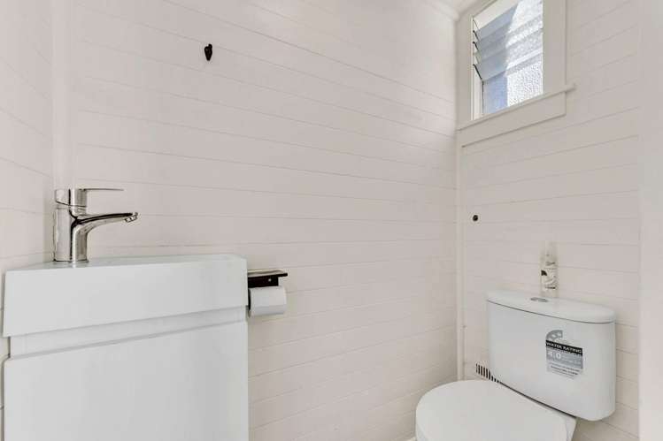 17 Kearneys Road Linwood_14