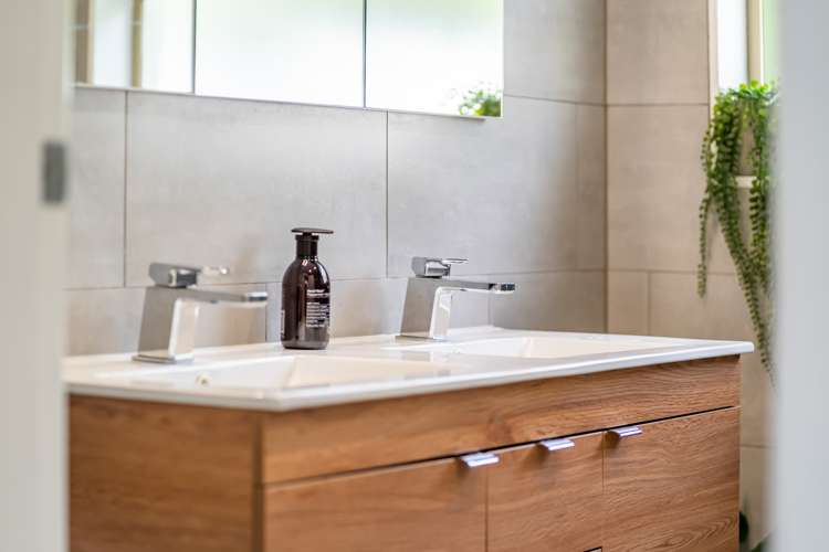 60 Waipounamu Drive Kelson_24