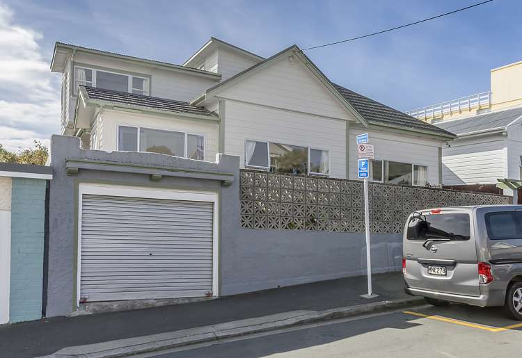 1 Levy Street Mount Victoria_23