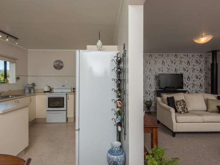 19 Rintoul Place Brightwater_7