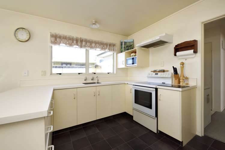 9a Polstead Road Stoke_6