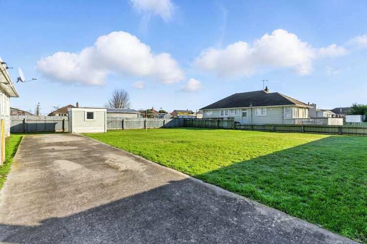 18 Doon Street Mosgiel_14