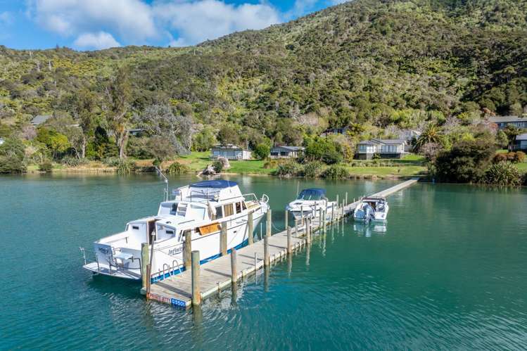 Lot 1,3,15 Lochmara Bay Queen Charlotte Sound_20