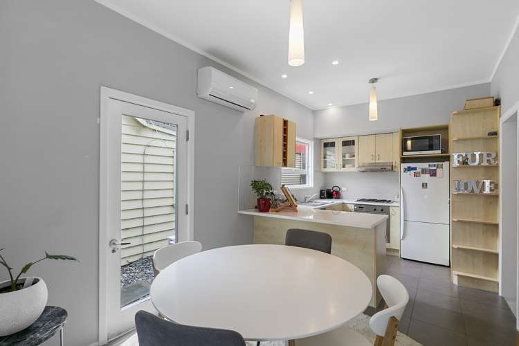 199 Marine Parade Seatoun_3