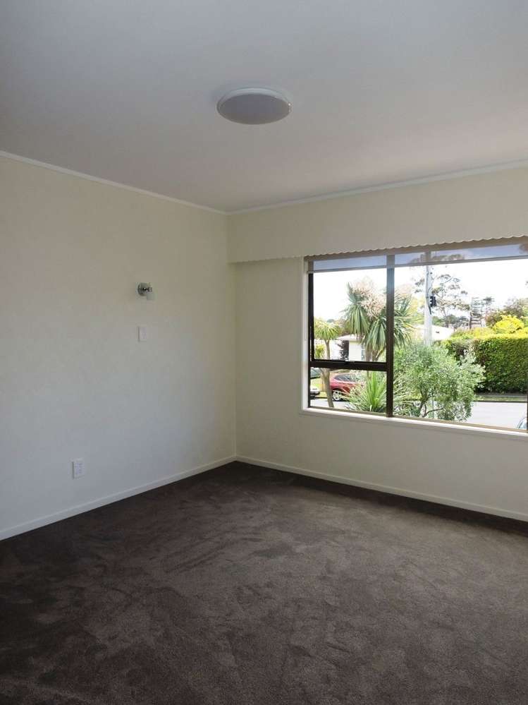2/38 Walter Street Hauraki_15
