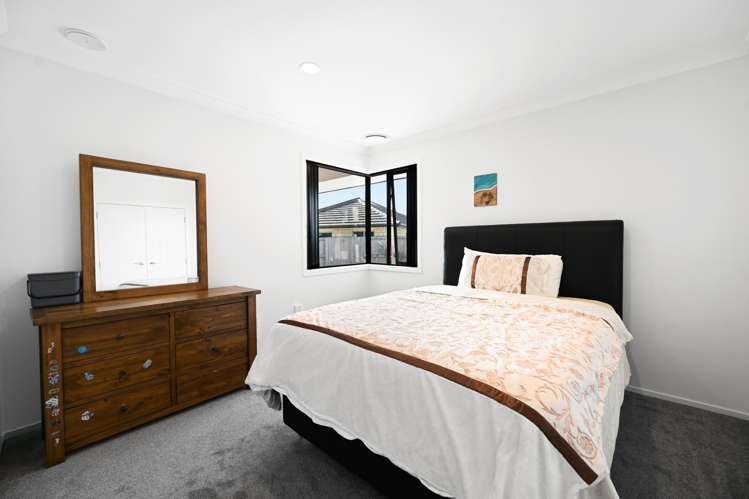 3 Sarah Court Rototuna North_11