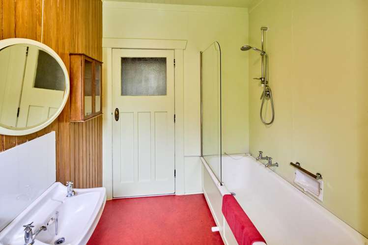 77 Old Karori Road Karori_12