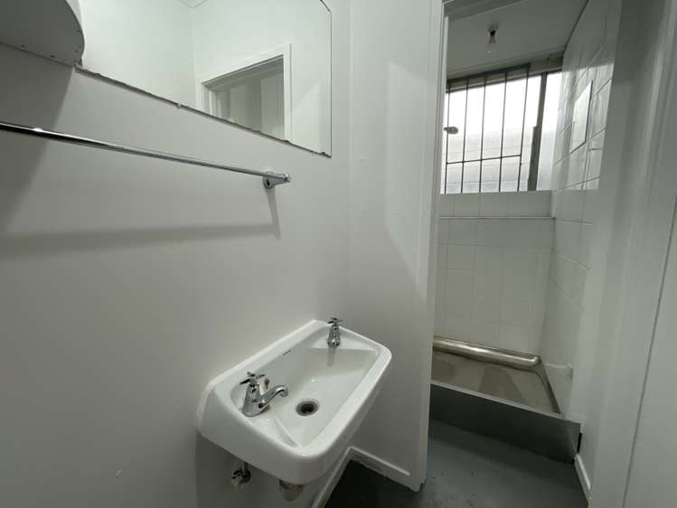 B/9 Spring Street Onehunga_8