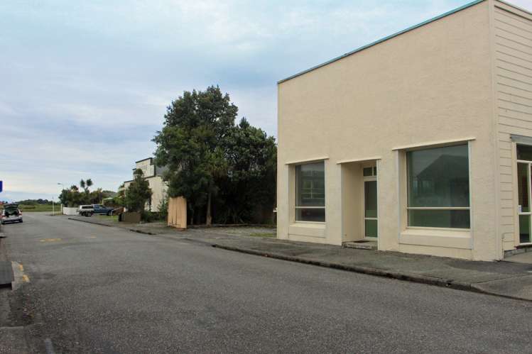 21 Revell Street Hokitika_17