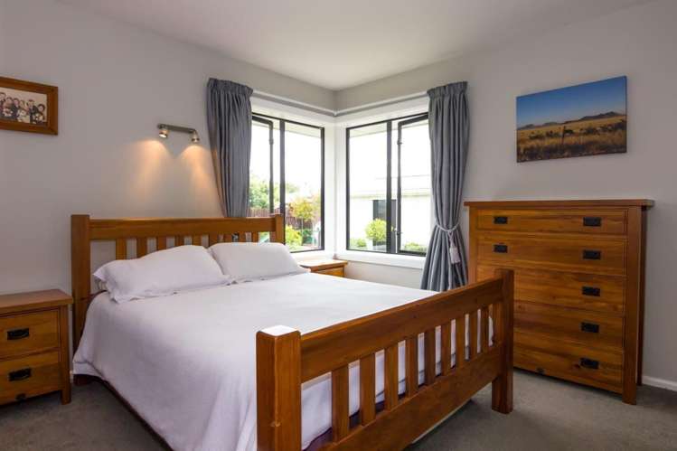 2 Springbank Street Bryndwr_10