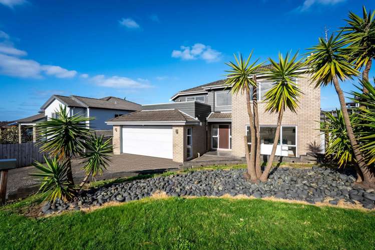 98 Medallion Drive Oteha_30