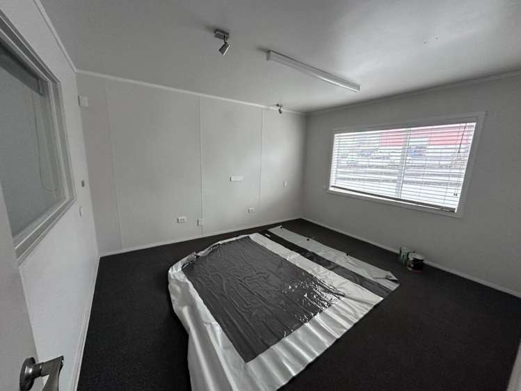 Unit 1/12 Maleme Street Greerton_5