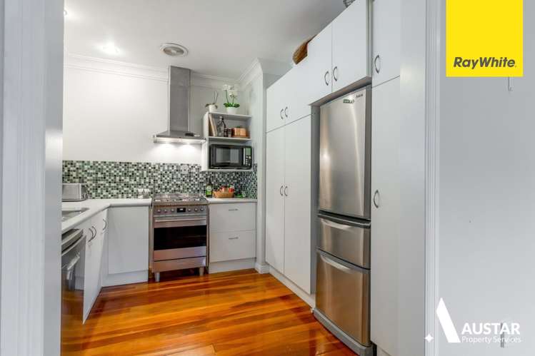 20 South Lynn Road Titirangi_4