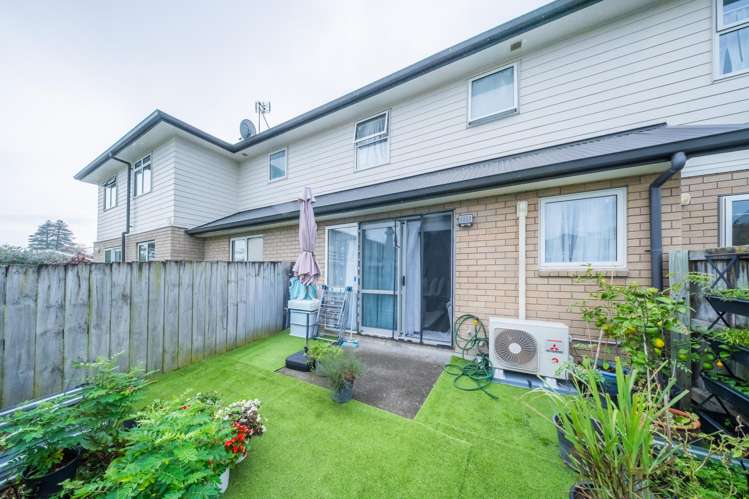65 Chiefs Court Hamilton East_10