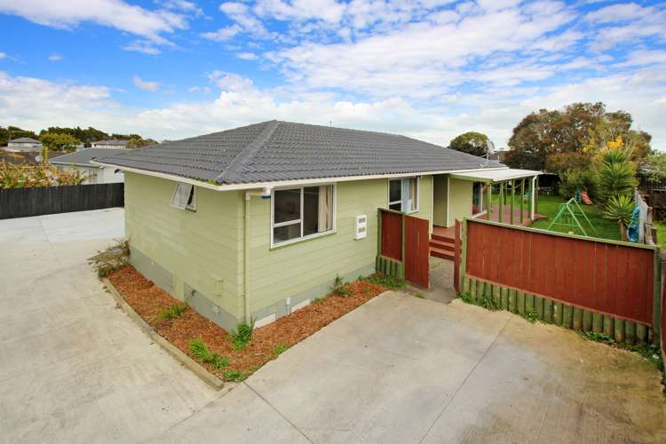 7 Gambare Place Wattle Downs_1