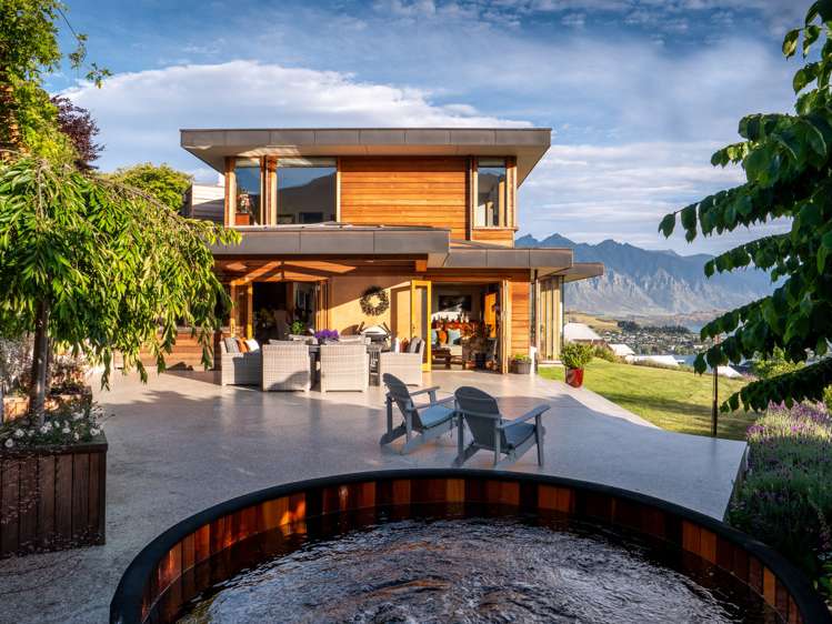 27 Edinburgh Drive Queenstown_23