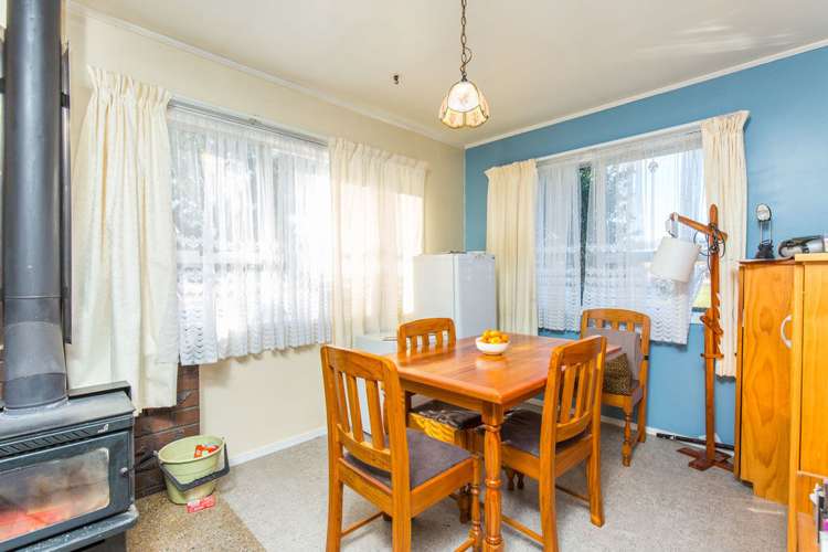 2/10 Dorendia Place Clendon Park_12