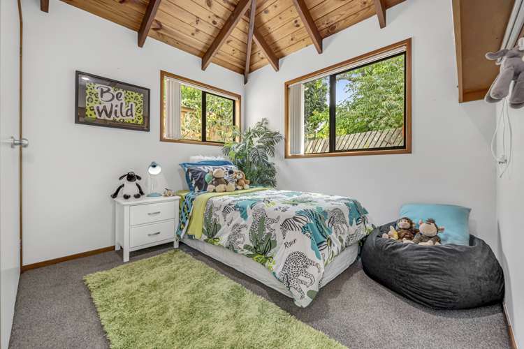 58a Uxbridge Road Mellons Bay_18