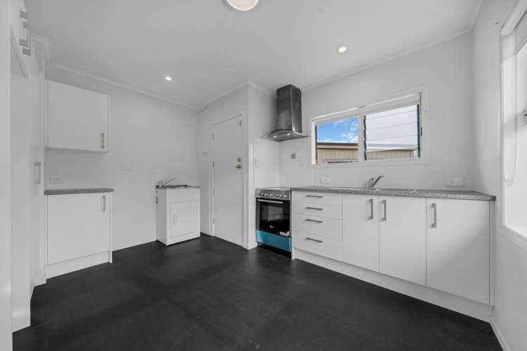 3/3/81A Huia Road Papatoetoe_21