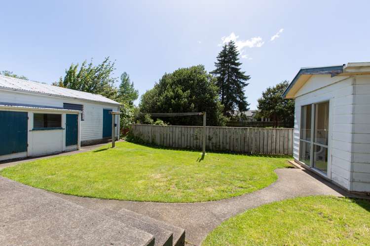 87 Gordon Street Dannevirke_17