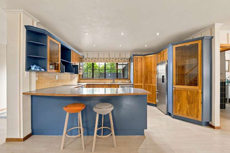 36 Oakwood Grove Eastern Beach_9
