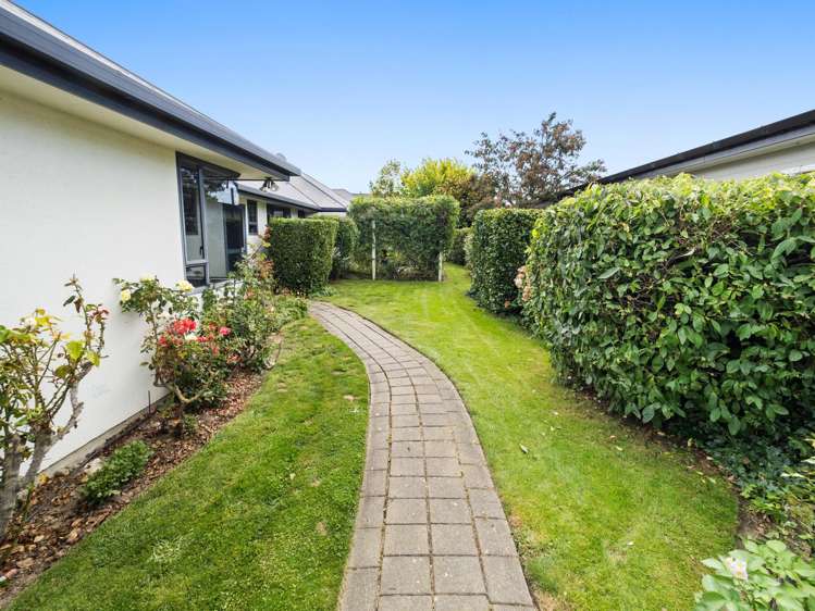 3 Falcon Drive Allenton_26