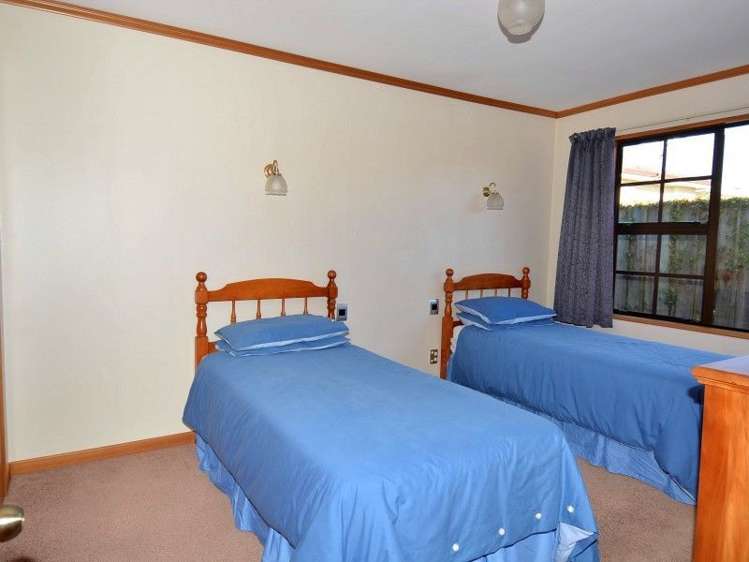 100 Chelmsford Street Windsor_14