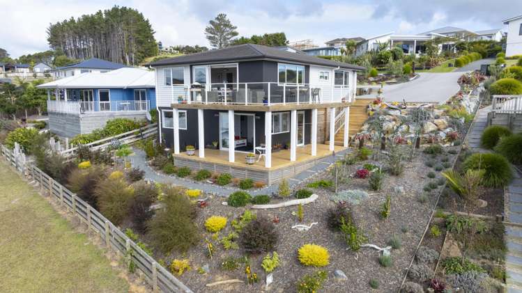 21 Christine Drive Coopers Beach_24