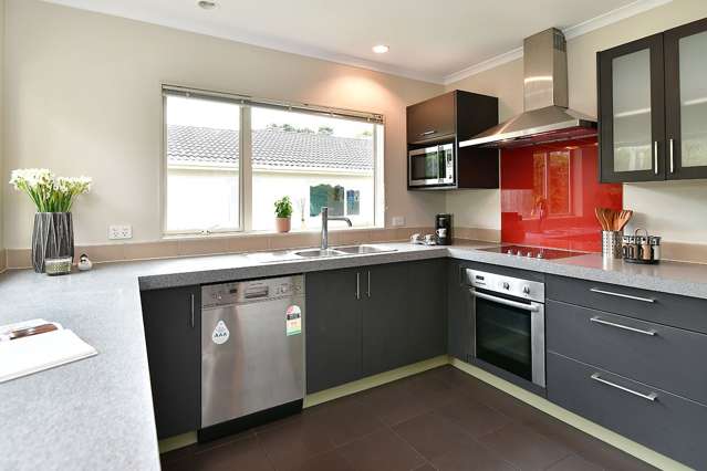 10a Melia Place Stanmore Bay_2