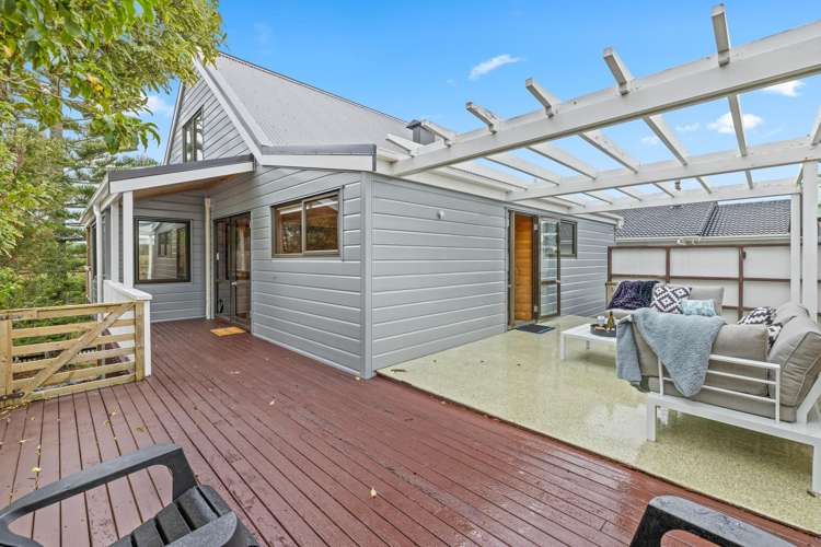 6 Sunrise Boulevard Snells Beach_3