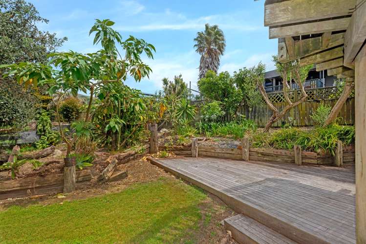 4 Lysnar Street Okitu_28