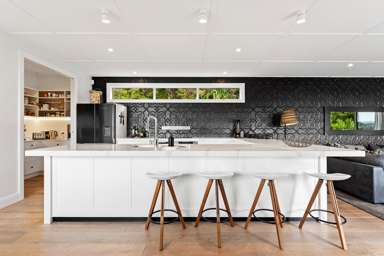 31 Brick Bay Drive_1