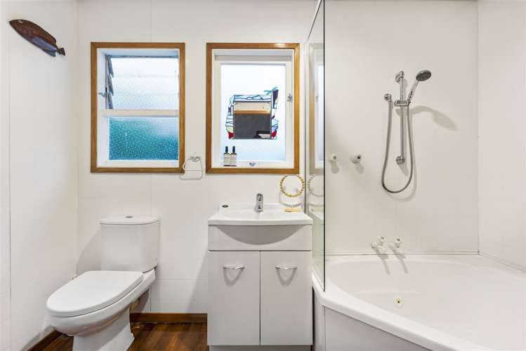 1/5 Hellyers Street Birkdale_13