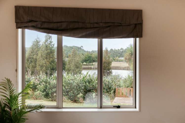 39 Scoria Close Pyes Pa_16