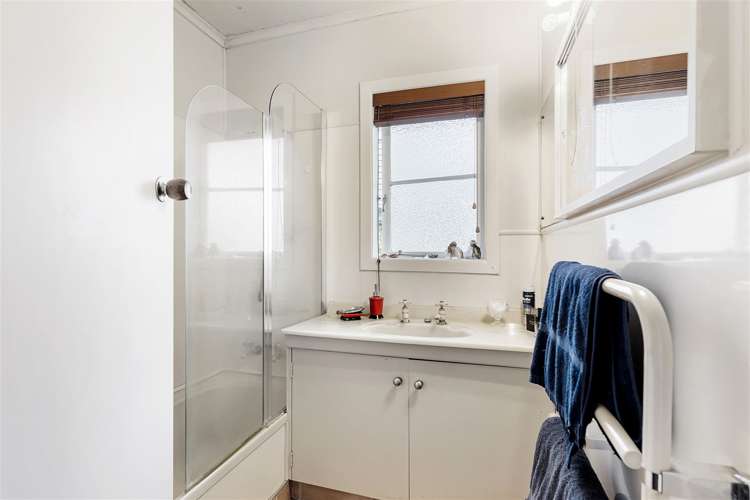 32 Monarch Avenue Hillcrest_9