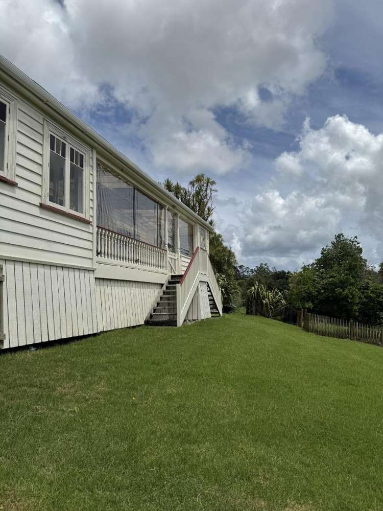 466 Wairere Road Waitakere_15