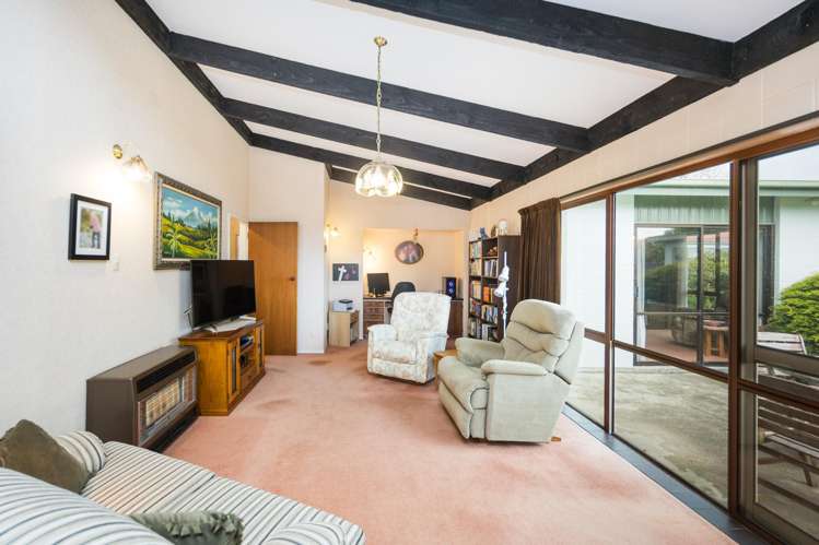 42 John F Kennedy Drive Milson_10