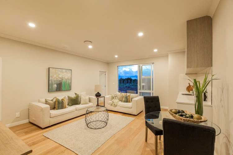 24 Clifton Road Whitford_11