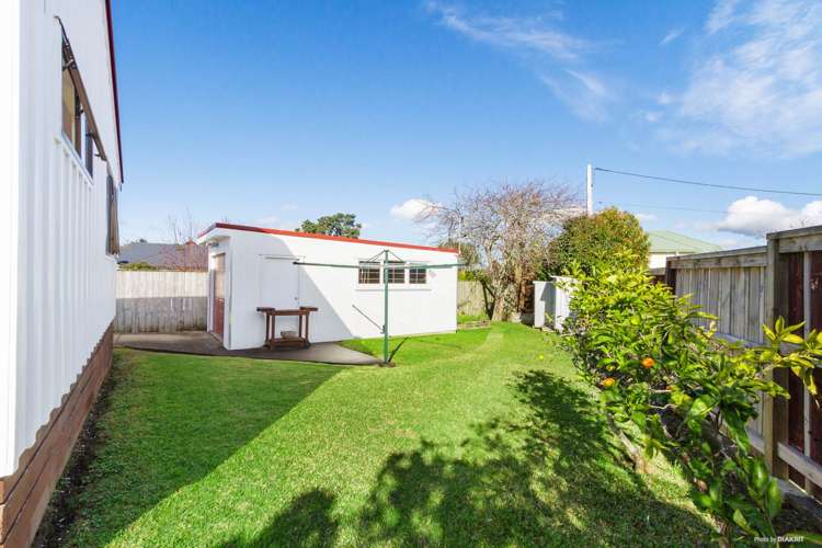 2/692 Te Atatu Road Te Atatu Peninsula_10