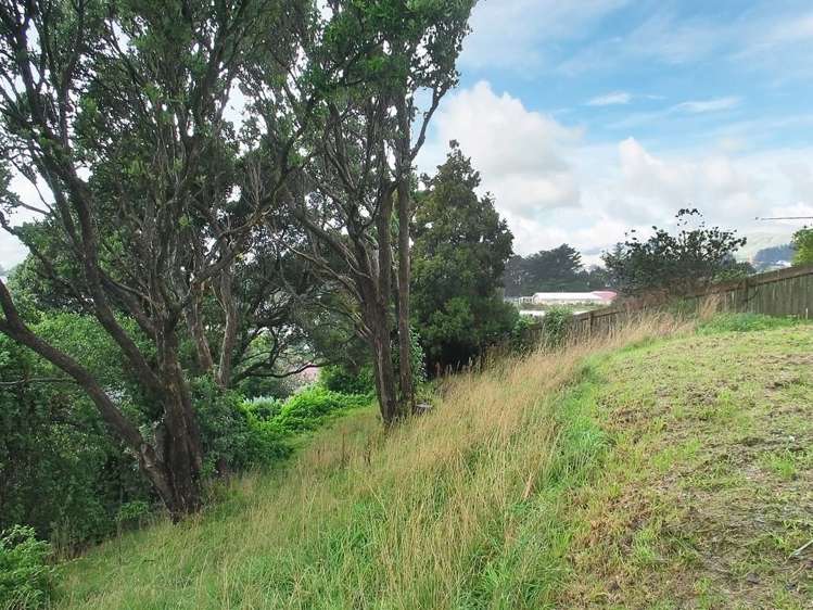 7 Wiltshire Place Cannons Creek_16