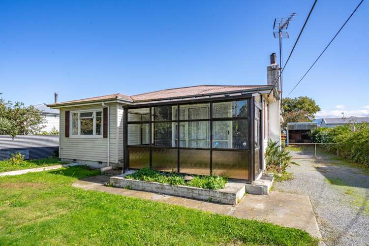 412 High Street South Carterton_0