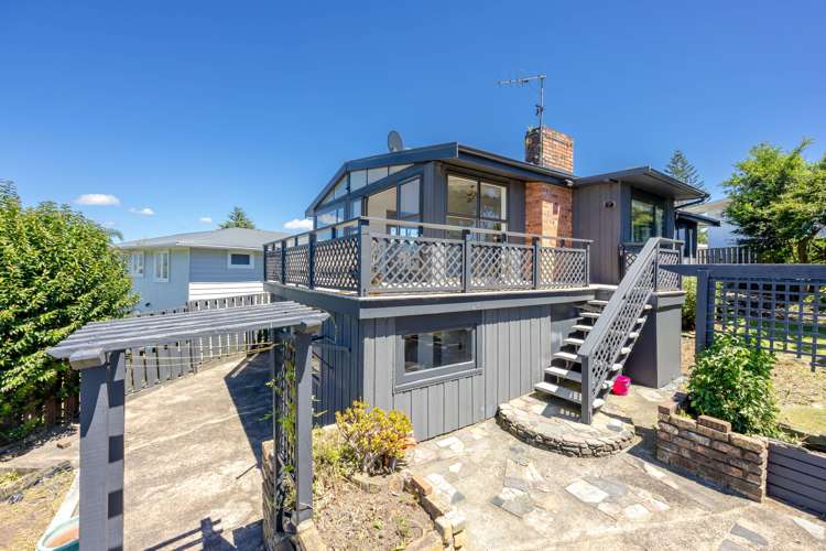 42 Chorley Avenue Massey_5