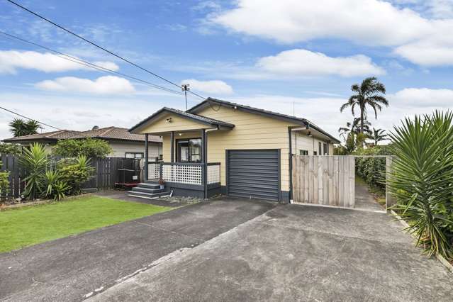 32 Beach Road Te Atatu Peninsula_1